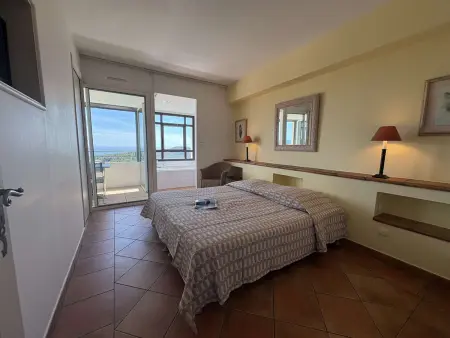 Appartement 6 pers. vue mer à Saint-Cyr-sur-Mer : photo 2