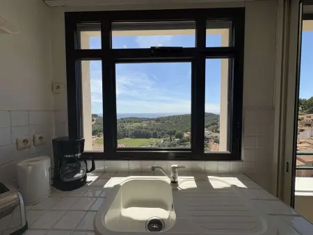 Appartement 6 pers. vue mer à Saint-Cyr-sur-Mer : photo 6