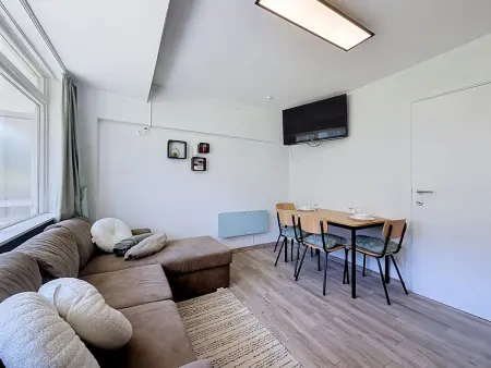 Appartement Hyacint avec parking, terrasse et accès plage à De Haan : photo 2