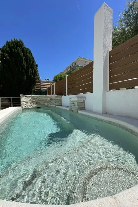 Maison Volme à Banjole, piscine privée 300 m mer : photo 7