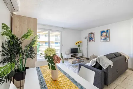 Location appartement à Cannes, Appartement lumineux d'une chambre avec parking et terrasse