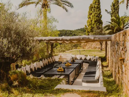 Villa Can Nikita à Ibiza : 6 chambres, yoga et spa privé - Photo 3