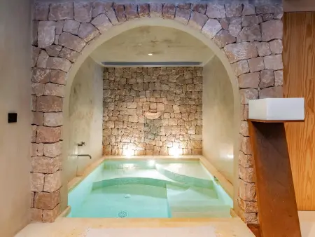 Villa Can Nikita à Ibiza : 6 chambres, yoga et spa privé - Photo 21