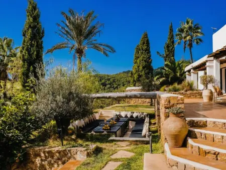 Villa Can Nikita à Ibiza : 6 chambres, yoga et spa privé - Photo 26