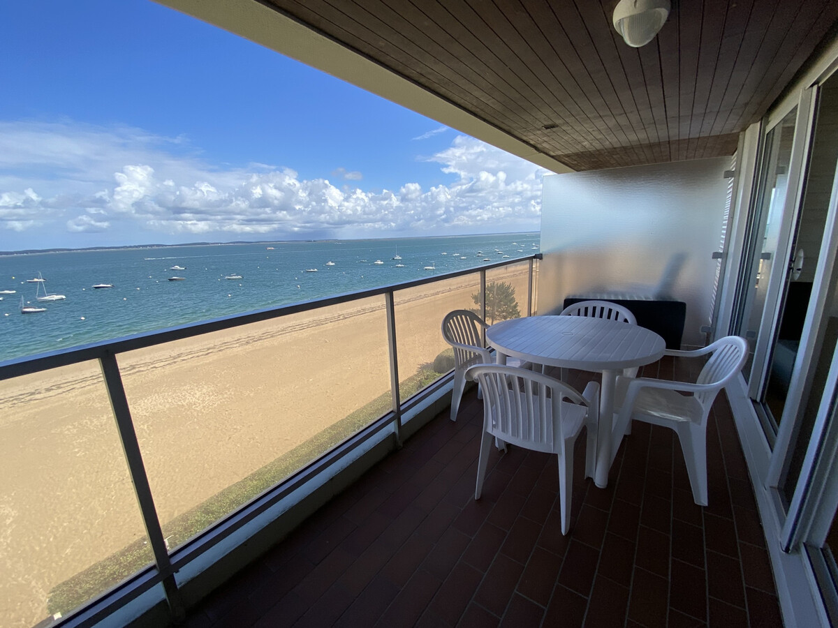 T1 rénové première ligne plage à Arcachon - Photo 12