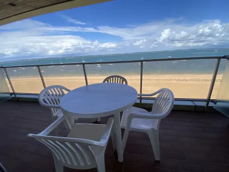 T1 rénové première ligne plage à Arcachon