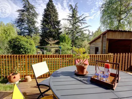 Appartement 60 m² avec terrasse et jardin arboré : photo 17