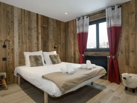 Appartement rénové skis aux pieds à Courchevel 1650 : photo 3