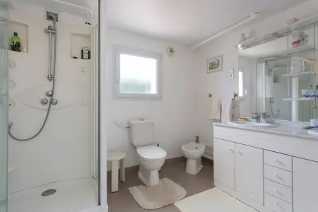 Appartement 92 m² avec terrasse et jardin clos à Capbreton : photo 9
