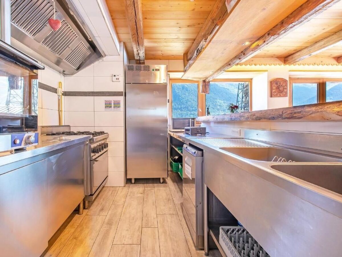 Chalet Farmhouse Villaroger, ski in/out 12 pers. - Photo 10