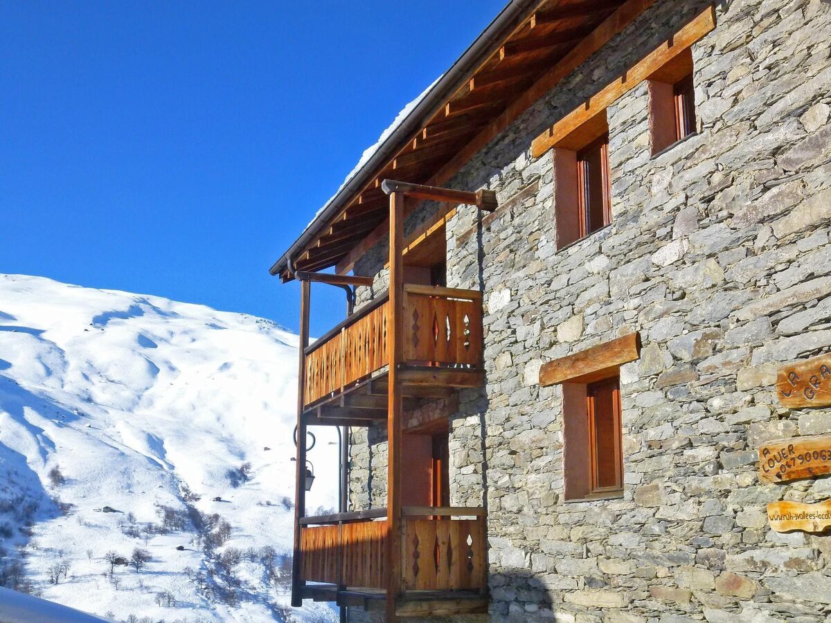 Chalet Levassaix – 10 chambres, 250m des pistes - Photo 1