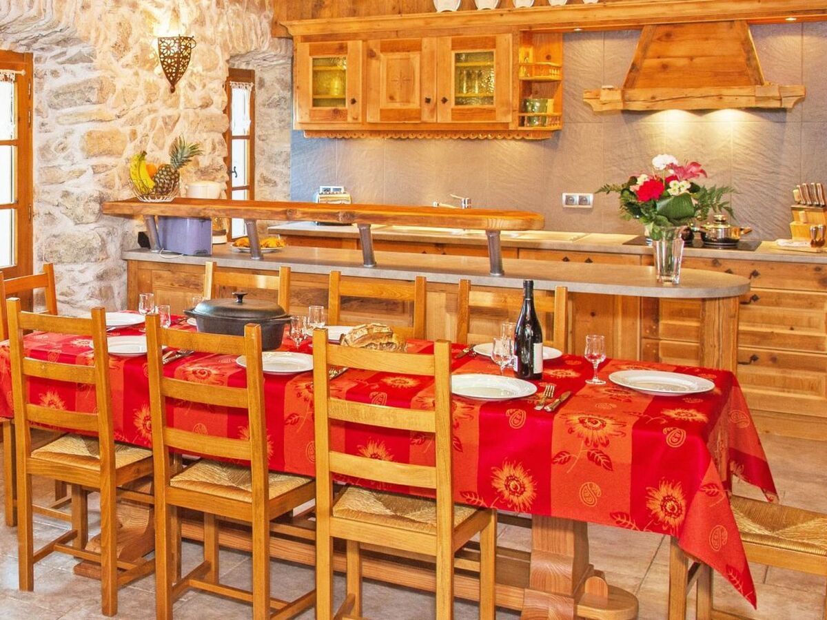 Chalet Petit Châtel – 10 pers., jacuzzi & vue Portes du Soleil - Photo 8