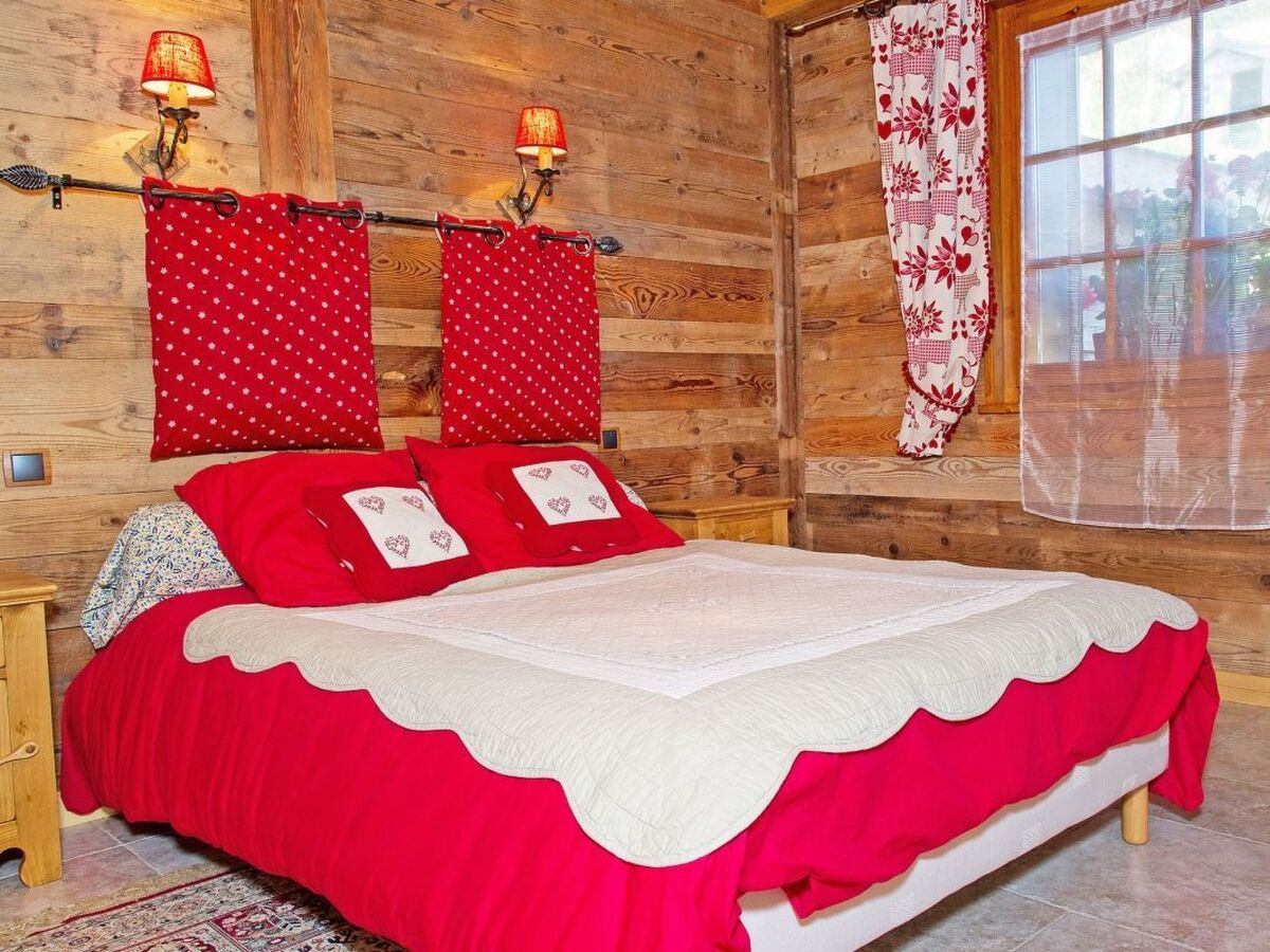 Chalet Petit Châtel – 10 pers., jacuzzi & vue Portes du Soleil - Photo 10