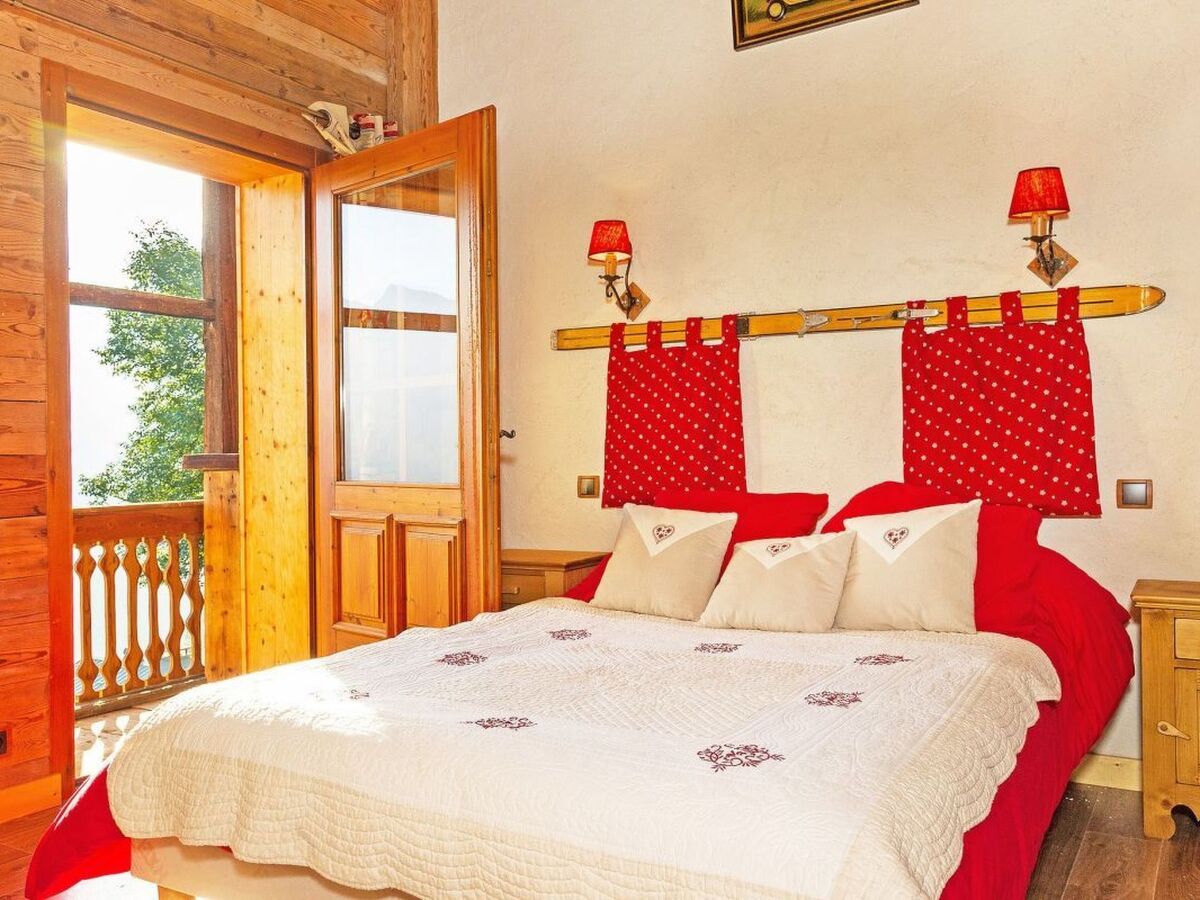 Chalet Petit Châtel – 10 pers., jacuzzi & vue Portes du Soleil - Photo 13