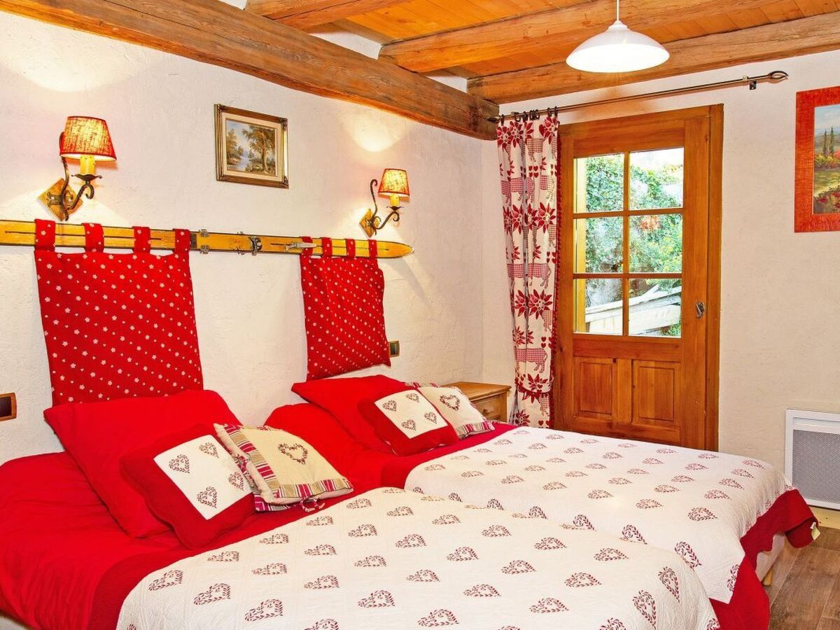 Chalet Petit Châtel – 10 pers., jacuzzi & vue Portes du Soleil - Photo 14