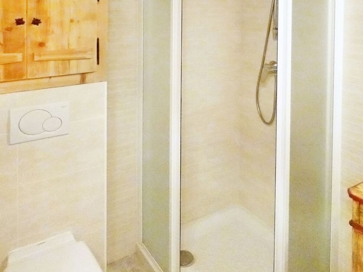 Chalet Petit Châtel – 10 pers., jacuzzi & vue Portes du Soleil - Photo 16