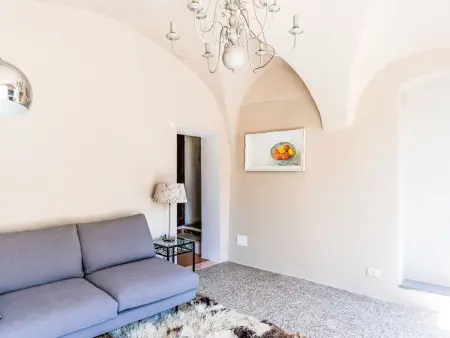 Appartement Op het Pleintje à Airole, vue montagnes : photo 3
