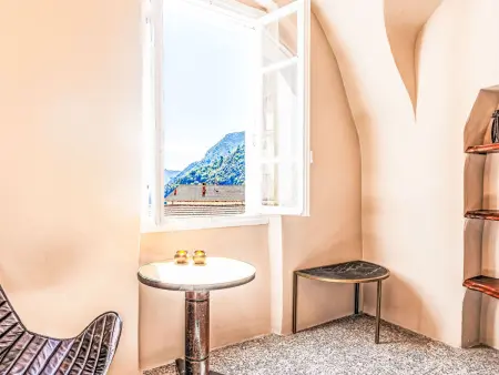 Appartement Op het Pleintje à Airole, vue montagnes : photo 7