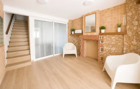 Appartement lumineux à Villar del Arzobispo, 4 personnes : photo 8