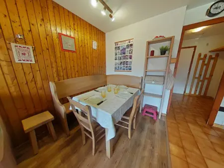 Studio 4 pers. Le Grand-Bornand, balcon vue Aravis : photo 2