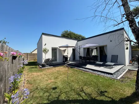 Location gite à Saint Molf, Gîte indépendant, animaux OK, parking privatif