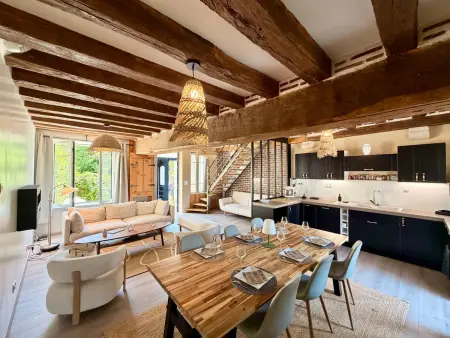 Gîte maison médiévale XVe siècle à Châtillon-sur-Loire : photo 2