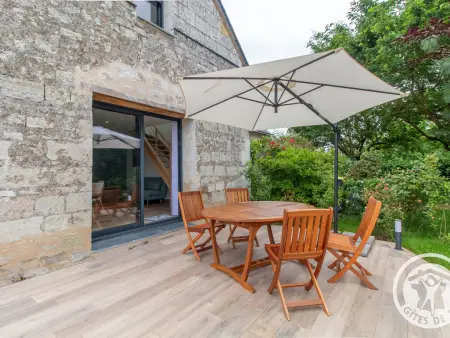 Gîte rénové 2021 avec terrasse, 1 km de la Loire : photo 6
