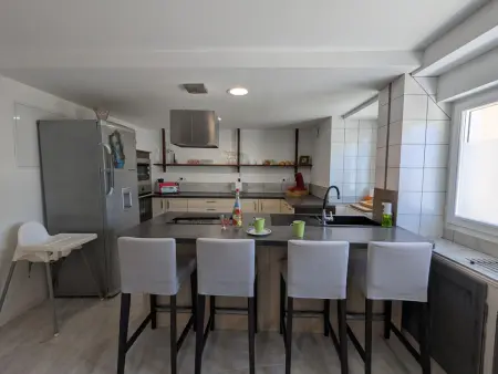 Gîte rénové 4 pers. avec jardin 160 m² à Échallat : photo 6