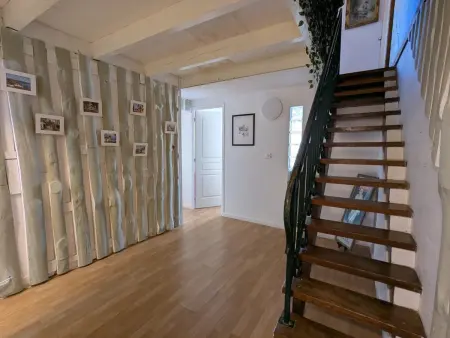 Gîte rénové 4 pers. avec jardin 160 m² à Échallat : photo 15