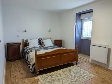 Gîte rénové 4 pers. avec jardin 160 m² à Échallat : photo 26