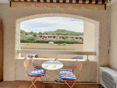 Studio climatisé terrasse ombragée – Saint-Cyr-sur-Mer : photo 2