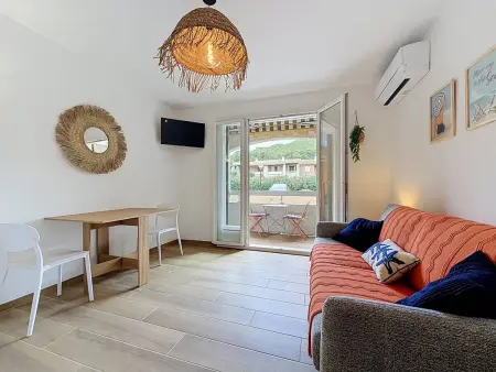 Studio climatisé terrasse ombragée – Saint-Cyr-sur-Mer : photo 8