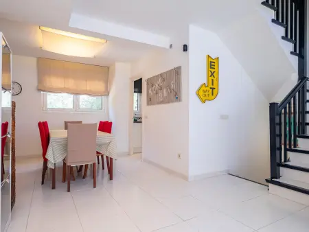 Maison jumelée 3 chambres avec piscine, 1 km plage - Photo 4