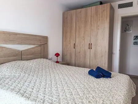 Appartement 3 pièces climatisé près de la plage : photo 6