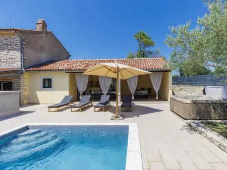 Maison Happy 8 pers. avec piscine privée à Vodnjan : photo 17