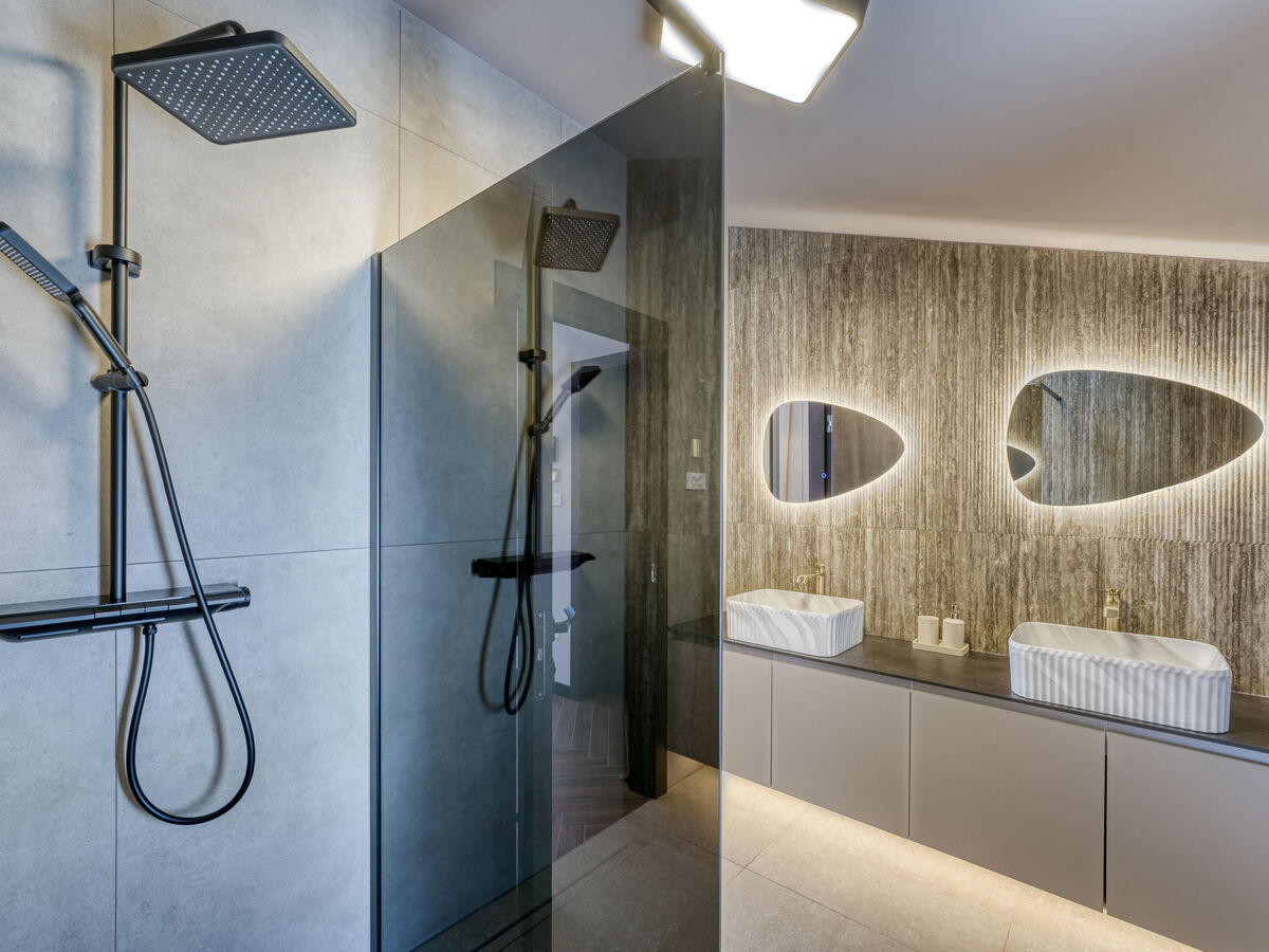 Villa Black Imperium, 5 chambres avec piscine privée - Photo 57