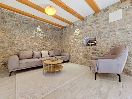Maison Ana à Trilj : studio avec piscine partagée : photo 7