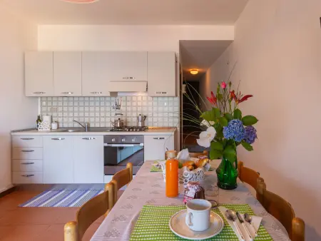 Appartement Niki avec vue lac à Domaso : photo 4