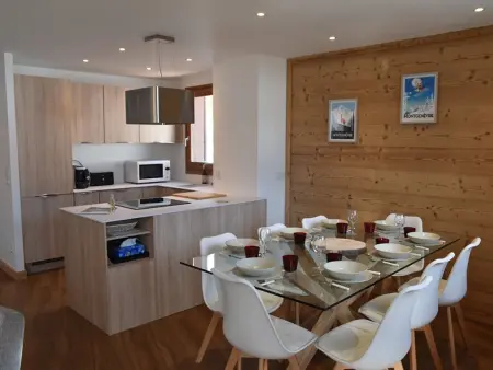 Duplex Parthénon 8 pers. – Garage & navette pistes : photo 1
