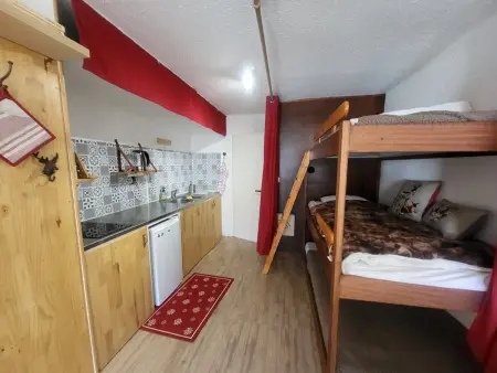 Studio 28m² centre Montgenèvre, balcon sud, 4 pers. : photo 5