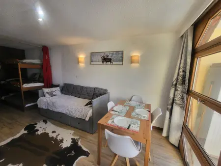 Studio 28m² centre Montgenèvre, balcon sud, 4 pers. : photo 8