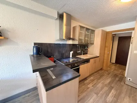 Studio 28m² balcon sud Montgenèvre : photo 4