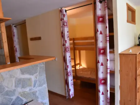 Studio 32 m² Montgenèvre, balcon sud-ouest : photo 10