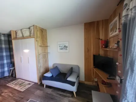 Studio 28m² au pied des pistes avec balcon : photo 4