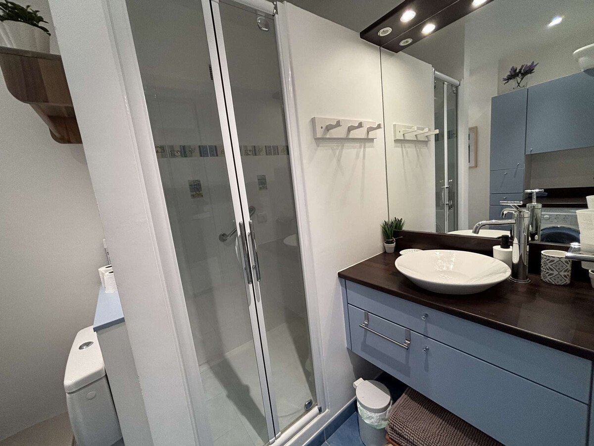 Appartement vue mer Bandol, résidence avec plage privée - Photo 8