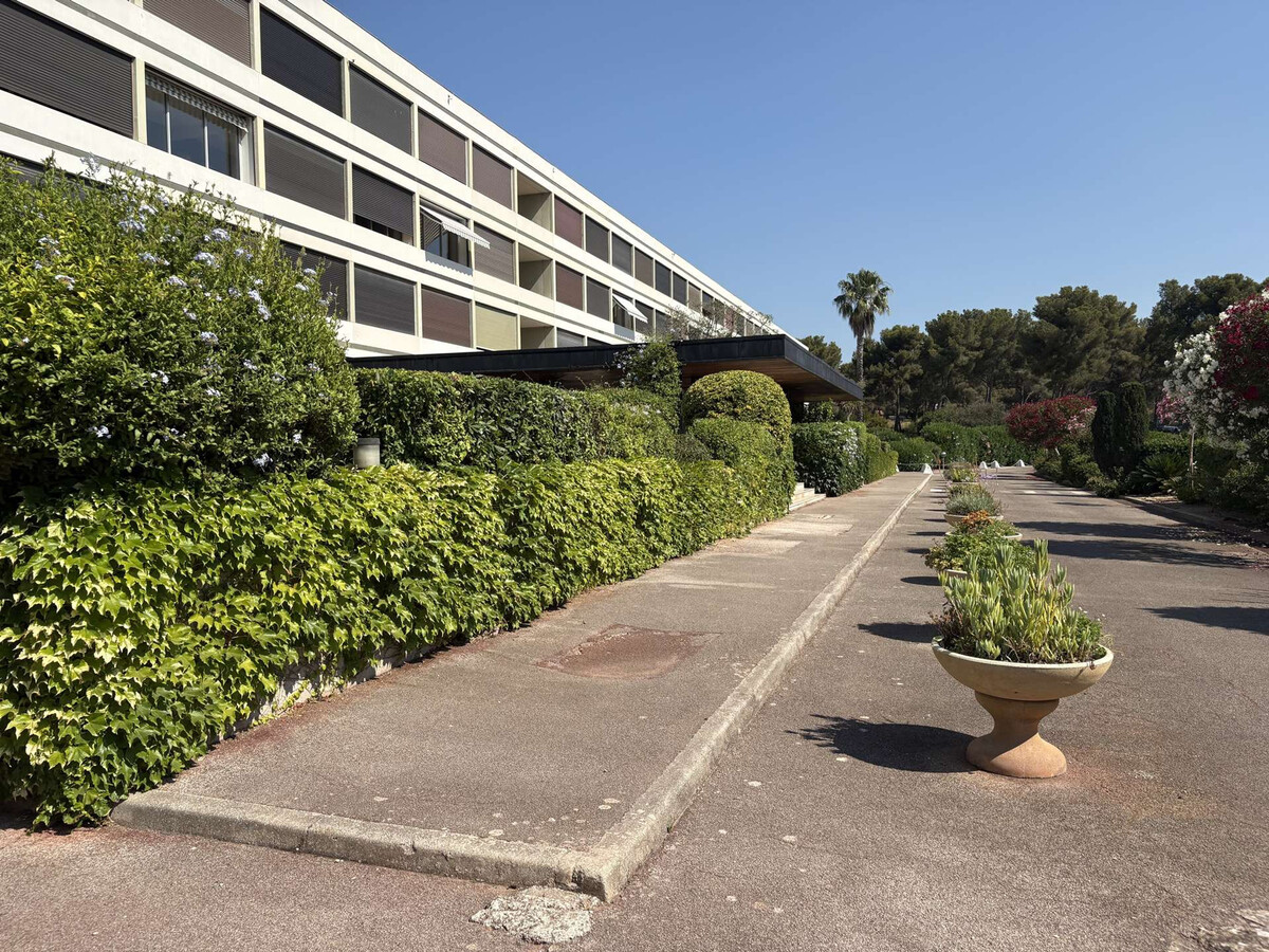 Appartement vue mer Bandol, résidence avec plage privée - Photo 19