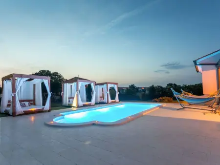 Villa Mirna à Medulin : maison 10 pers. piscine privée : photo 4