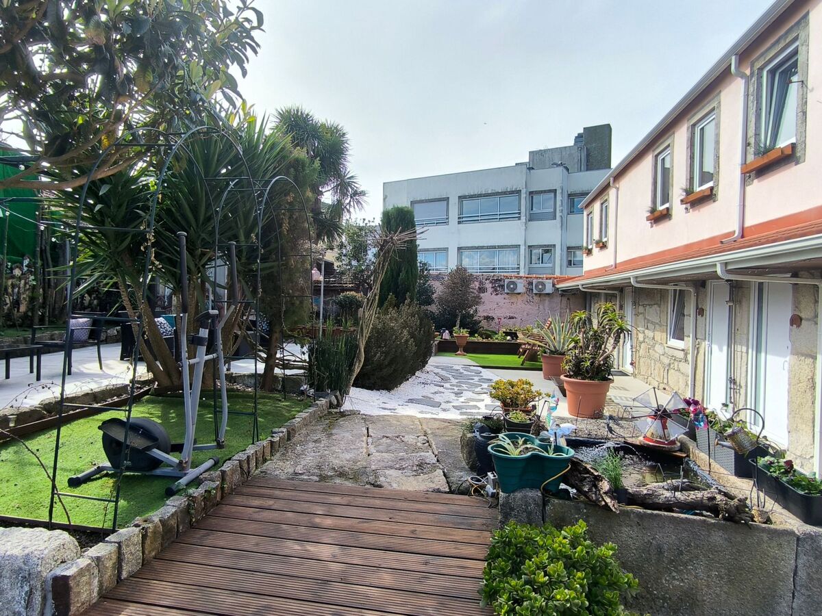 Maison Porto cœur de ville, jardin partagé - Photo 23