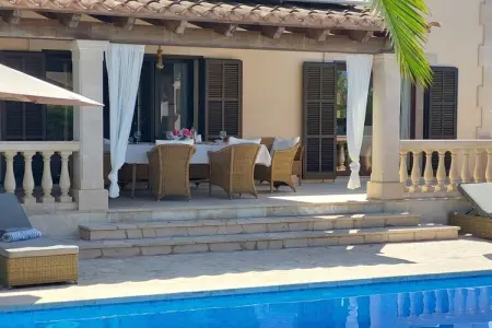 Villa 6 personnes avec piscine et vue mer à Cala Santanyi : photo 8