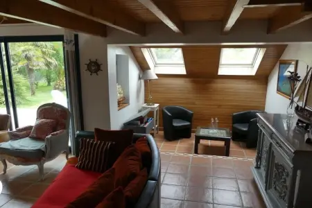395693, Maison de vacances à Crozon avec terrasse - Photo 11